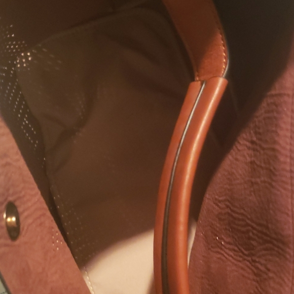 Handbag - Picture 2 of 3